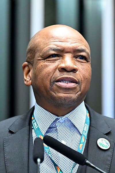 Portrait of Supra Mahumapelo
